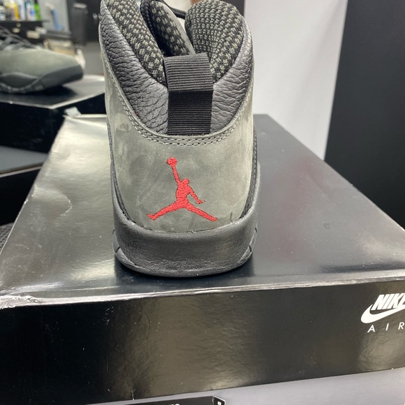 Retro 10’s - Picture 3 of 5